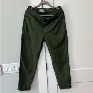Pilcro Women’s Wanderer Pant in Olive Green